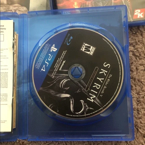 PlayStation 4 + Games